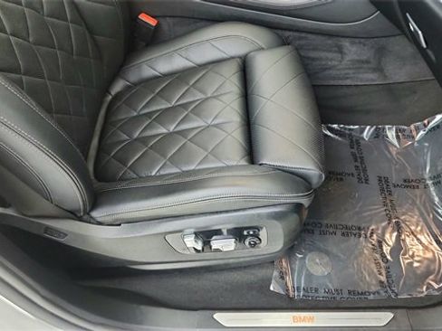 Used 2025 BMW X5 sDrive40i image 24