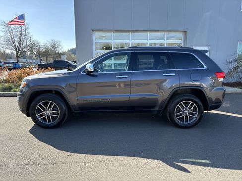 Certified 2018 Jeep Grand Cherokee Limited w/ Trailer Tow Group IV AWD/4WD image 2