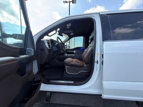 New 2026 Ford F250 King Ranch w/ Chrome Package AWD/4WD image 10