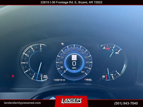 Used 2017 Cadillac Escalade Platinum AWD/4WD image 32