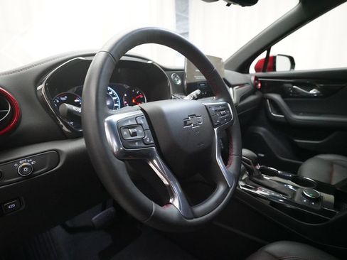 Used 2024 Chevrolet Blazer RS w/ Driver Confidence II Package FWD image 8