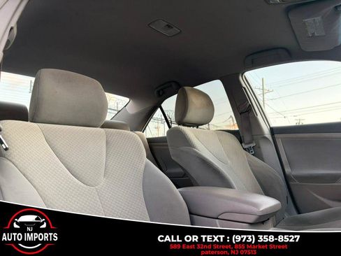 Used 2008 Toyota Camry 4dr sl image 18