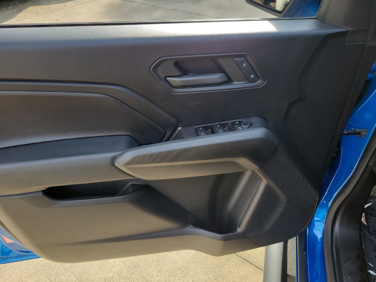 Used 2023 Chevrolet Colorado W/T w/ Safety Package RWD image 12