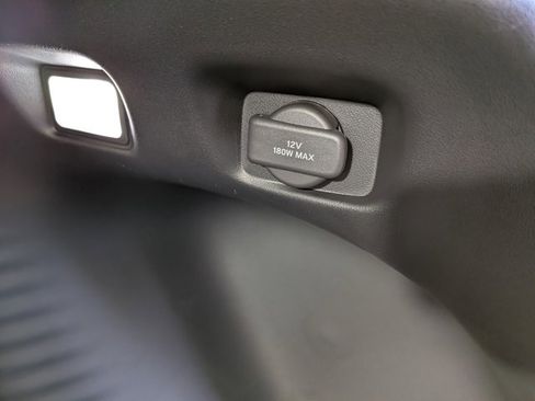 New 2026 Honda HR-V LX image 9