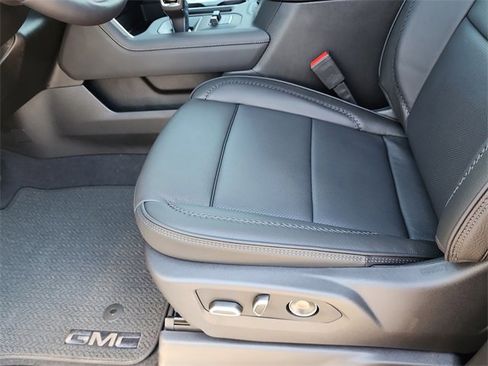 New 2026 GMC Sierra 1500 Denali image 14
