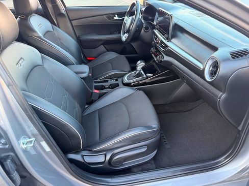 Used 2023 Kia Forte GT-Line w/ GT-Line Technology Package FWD image 34