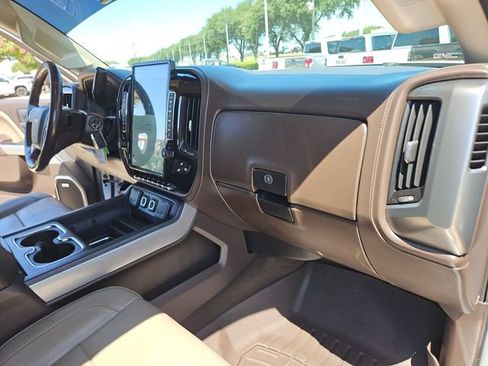 Used 2015 Chevrolet Silverado 2500 LTZ w/ Duramax Plus Package AWD/4WD image 24