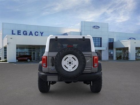 New 2025 Ford Bronco Heritage Edition image 5