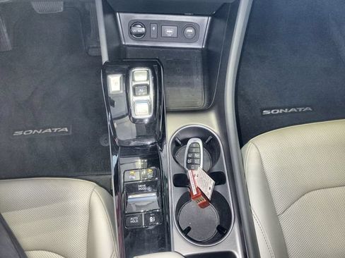 Used 2023 Hyundai Sonata Limited FWD image 20