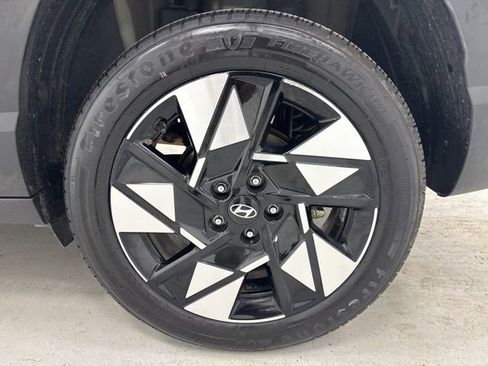 Used 2024 Hyundai Kona SEL image 32