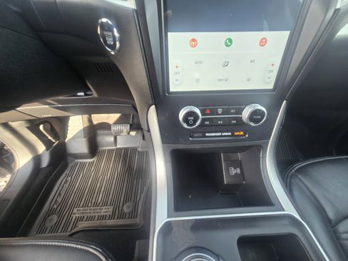 Used 2022 Ford Edge SE AWD/4WD image 17