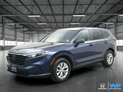 Certified 2025 Honda CR-V LX image 1