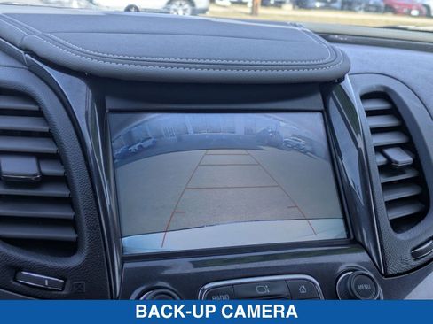 Used 2018 Chevrolet Impala LT image 22