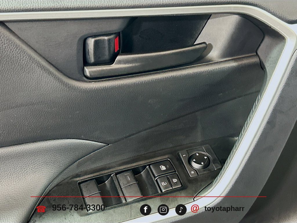 New 2025 Toyota RAV4 LE FWD image 18