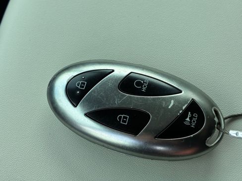 Used 2025 Hyundai Santa Fe SEL AWD/4WD image 21