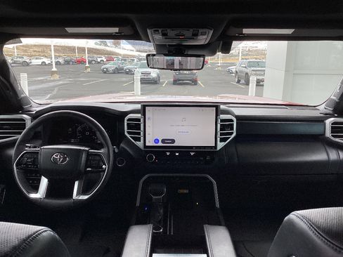 Used 2023 Toyota Tundra Platinum image 18