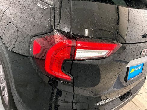 Used 2022 GMC Terrain SLT w/ Infotainment Package II image 34