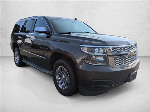 Used 2015 Chevrolet Tahoe LS AWD/4WD image 4