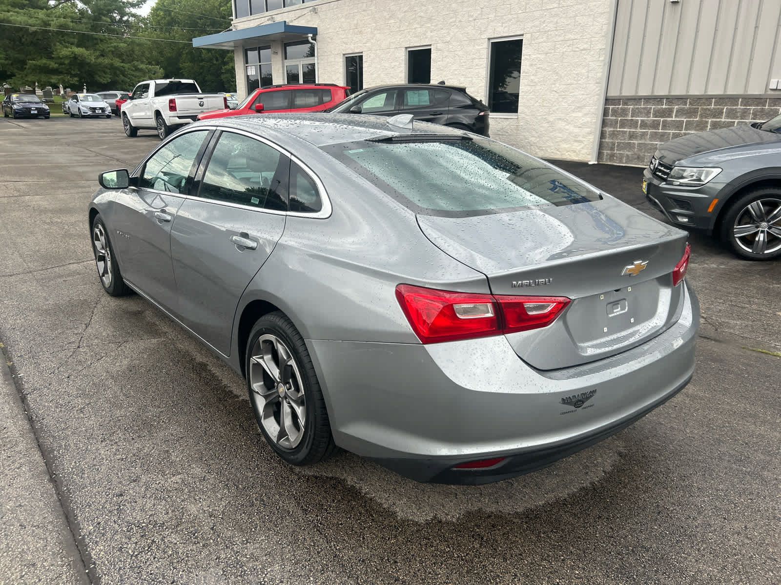 Used 2023 Chevrolet Malibu LT FWD image 5