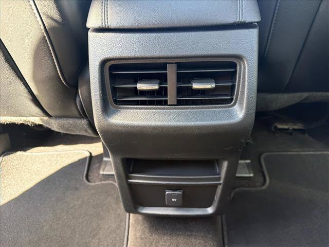 Used 2019 Ford Edge SEL w/ Equipment Group 201A FWD image 19