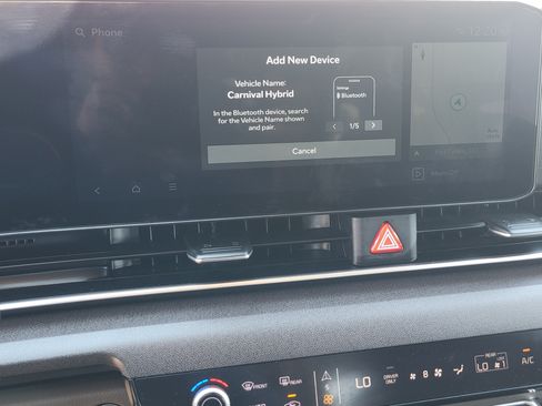 Used 2026 Kia Carnival EX FWD image 15
