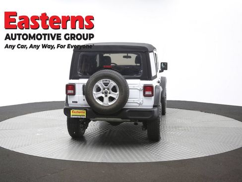 Used 2018 Jeep Wrangler Unlimited Sport S AWD/4WD image 37