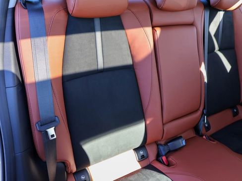 Used 2025 MAZDA MAZDA3 s image 35