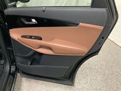 Used 2019 Kia Sorento SX AWD/4WD image 22