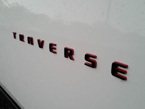 Certified 2023 Chevrolet Traverse Premier w/ Redline Edition AWD/4WD image 34