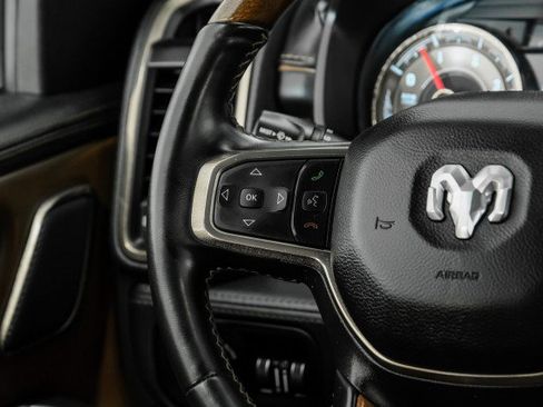 Used 2022 RAM 1500 Limited image 15