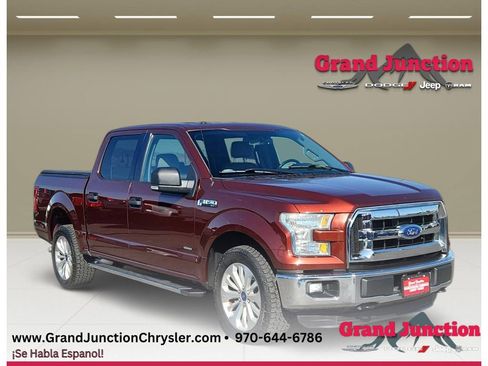 Used 2015 Ford F150 XLT w/ Equipment Group 301A Mid image 1