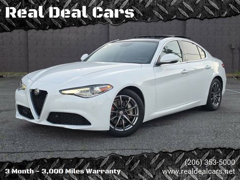 Used 2018 Alfa Romeo Giulia RWD image 1