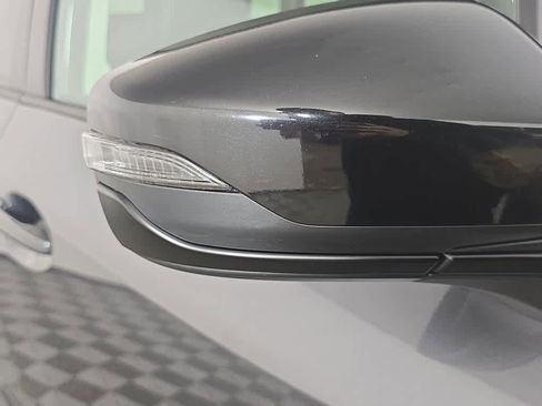 Used 2025 Subaru Outback Onyx Edition image 6