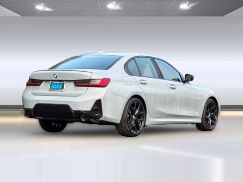Used 2026 BMW 330i Sedan w/ M Sport Package RWD image 9
