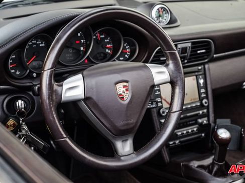 Used 2009 Porsche 911 Carrera RWD image 7