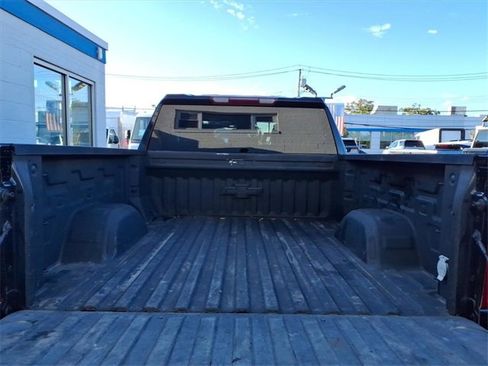 Certified 2022 Chevrolet Silverado 1500 RST w/ Redline Edition image 18