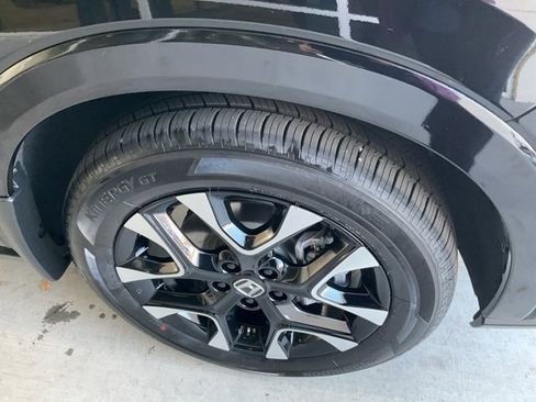 New 2026 Honda HR-V EX-L image 29