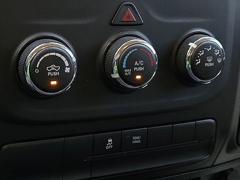 Used 2020 RAM 1500 Tradesman w/ Chrome Plus Package RWD image 13
