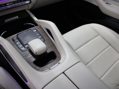 Used 2021 Mercedes-Benz GLE 350 image 17