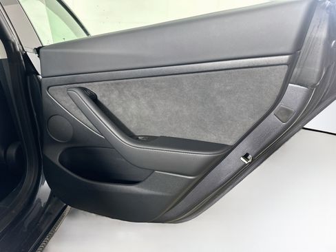 Used 2023 Tesla Model 3 Standard Range RWD image 28