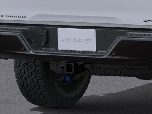 New 2026 Chevrolet Colorado ZR2 w/ Technology Package image 15