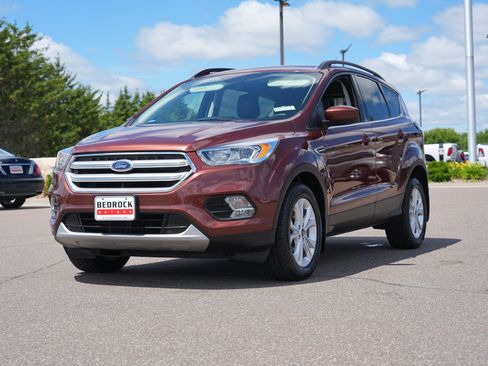 Used 2018 Ford Escape SEL AWD/4WD image 7
