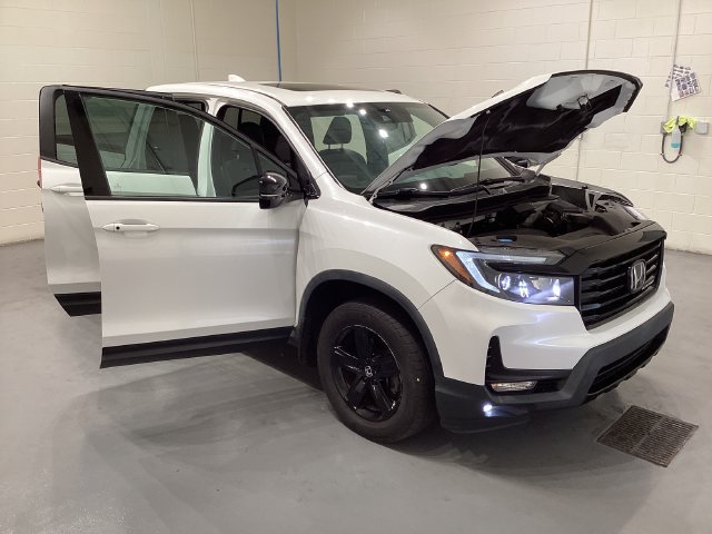 Used 2022 Honda Ridgeline Black Edition image 9