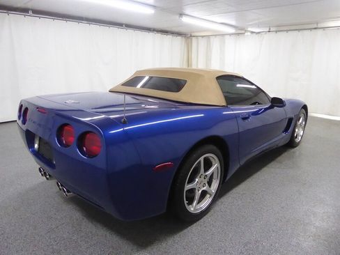 Used 2003 Chevrolet Corvette Convertible w/ Preferred Equipment Group1 RWD image 15