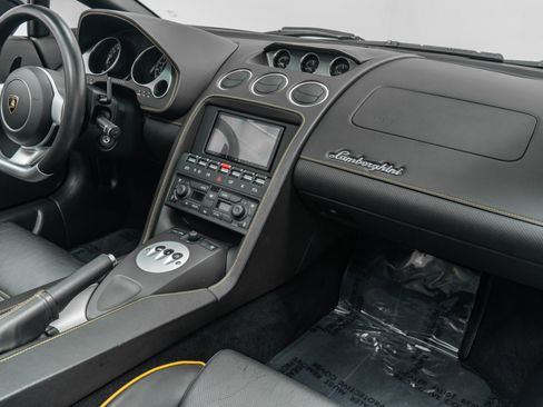 Used 2008 Lamborghini Gallardo Spyder AWD/4WD image 14