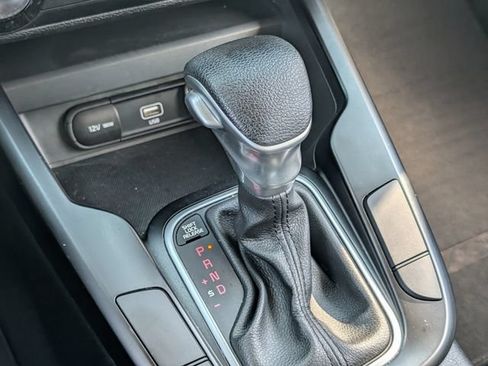 Used 2020 Kia Soul LX FWD image 18