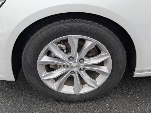 Used 2024 Chevrolet Malibu LT FWD image 25