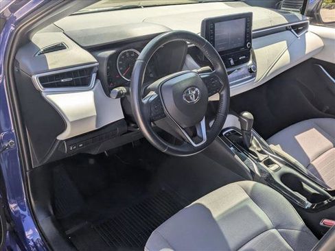 Used 2022 Toyota Corolla SE image 9