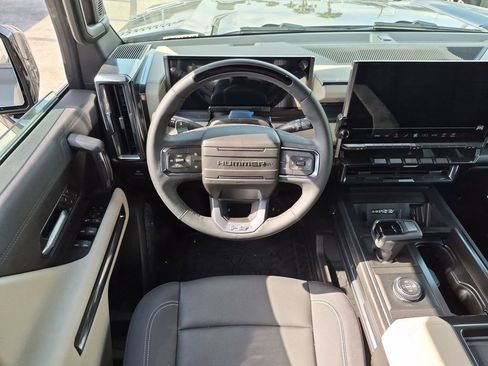 Used 2026 GMC Hummer EV SUV AWD/4WD image 13