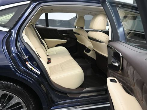 Used 2018 Lexus LS 500 AWD w/ Interior Upgrade Package image 21